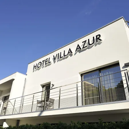 Hotell Azur 4*