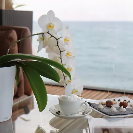 호텔 Azur 빌뇌브루베