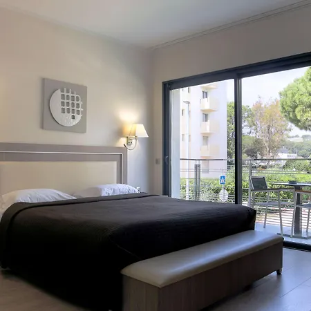 Azur Hotel Villeneuve-Loubet