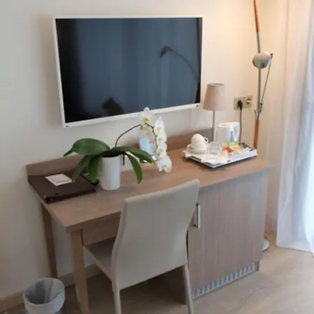 Azur 빌뇌브루베