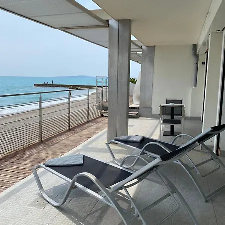 Azur 4* Villeneuve-Loubet