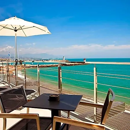 Azur 4* Villeneuve-Loubet